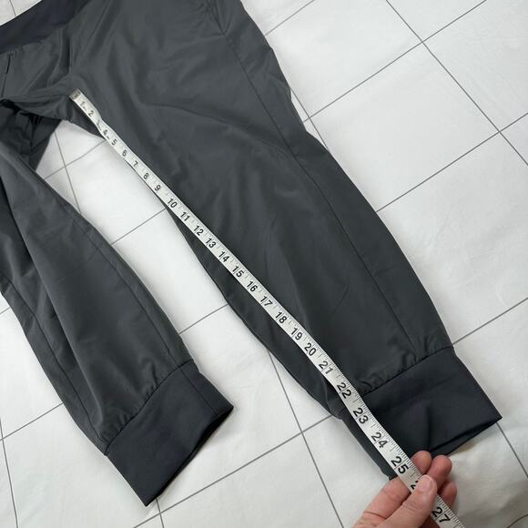 Athleta Pants Womens 4 Petite Gray Lined Soho Jogger Travel Minimalist Tapered - Picture 10 of 11